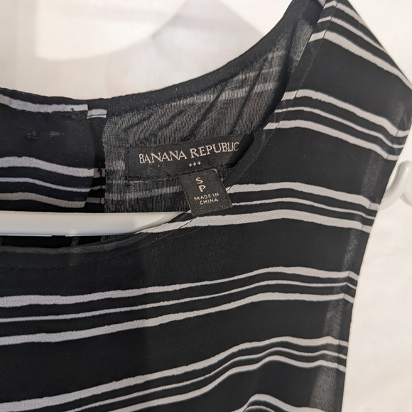 Banana Republic blouse - Picture 3 of 3